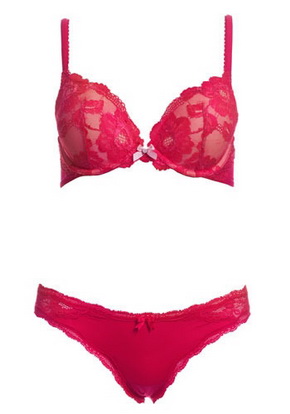 victorias-secret-kolekcija-za-denot-na-vljubenite- 16